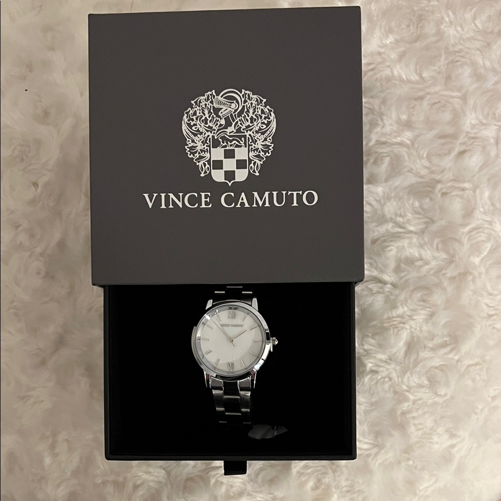 NWT Vince Camuto “Ayla” Silver Watch with White Face - Brand New In Box 2025 - Picture 4 of 7